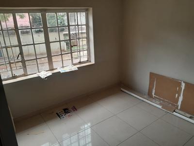 Apartment / Flat For Sale in Yeoville, Johannesburg